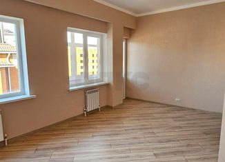 Продается однокомнатная квартира, 43 м2, посёлок городского типа Яблоновский, 2-й Первомайский переулок, 11