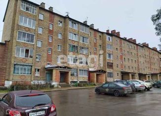 Продается трехкомнатная квартира, 63.4 м2, посёлок городского типа Водный, улица Торопова, 4