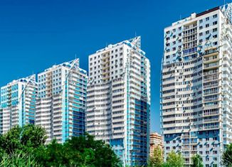 Продается 3-комнатная квартира, 72.2 м2, Краснодар, улица Автолюбителей, 1Дк2, ЖК Парусная Регата