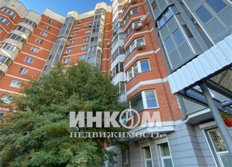 Продажа двухкомнатной квартиры, 65 м2, Москва, Новокуркинское шоссе, 33, район Куркино
