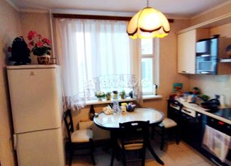 Трехкомнатная квартира на продажу, 74 м2, Москва, Судостроительная улица, 18к5, метро Коломенская