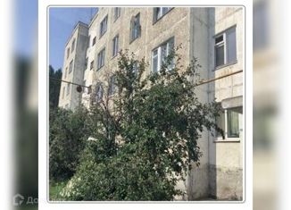 Продам двухкомнатную квартиру, 49 м2, село Обуховское, Курортная улица, 1