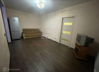 Продажа 2-ком. квартиры, 45.5 м2, Артём, Уральская улица, 3