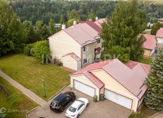 Продается таунхаус, 266 м2, село Ангелово