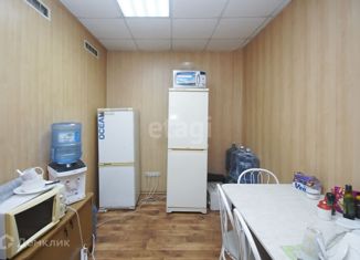 Продается офис, 200 м2, Омск, улица 10 лет Октября, 203Б