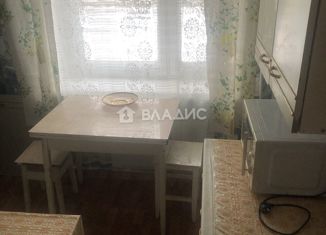 Сдам в аренду 3-ком. квартиру, 57 м2, Ковров, улица Фурманова, 14