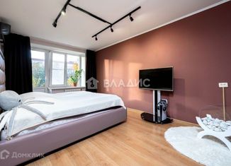 Продаю 2-ком. квартиру, 47 м2, Санкт-Петербург, улица Партизана Германа, 6, улица Партизана Германа