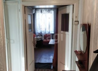 Продажа двухкомнатной квартиры, 40.6 м2, Топки, улица Революции, 7