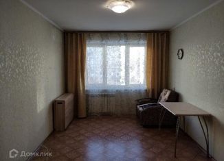 Сдается 3-комнатная квартира, 65 м2, Тольятти, улица Лизы Чайкиной, 23, Комсомольский район