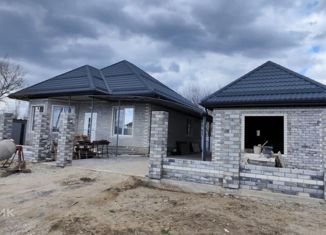 Продаю дом, 170 м2, Абинск, улица Космонавтов, 10