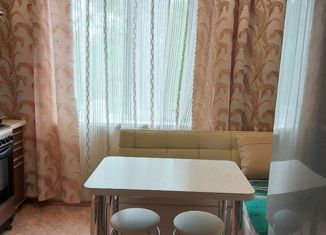 Двухкомнатная квартира в аренду, 50 м2, Новочебоксарск, Пионерская улица, 11