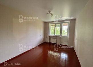 Сдается в аренду 2-ком. квартира, 45 м2, Волгоградская область, Пятиморская улица, 22