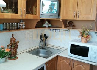 3-ком. квартира на продажу, 61.2 м2, Коммунар, Пионерская улица, 19