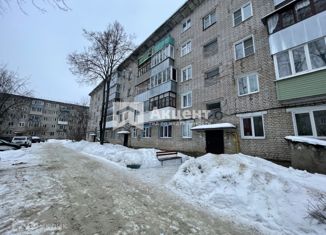 Продаю 3-ком. квартиру, 61.7 м2, город Фурманов, улица Жуковского, 18