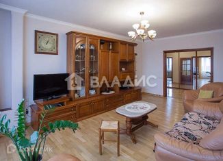 Продам трехкомнатную квартиру, 111 м2, дачный посёлок Кокошкино, улица Дзержинского, 6