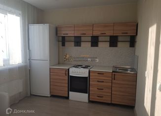 Сдаю 2-ком. квартиру, 43 м2, Уфа, улица Шафиева, 3