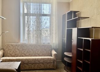 Сдаю в аренду комнату, 93 м2, Санкт-Петербург, Лермонтовский проспект, 8/10А, метро Садовая