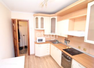 Сдача в аренду трехкомнатной квартиры, 68 м2, Тюмень, улица Газовиков, 30