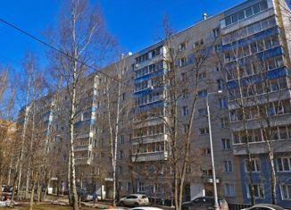 Продам 3-ком. квартиру, 58 м2, Москва, улица Молостовых, 15к3, улица Молостовых