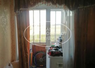 Продается 1-ком. квартира, 32.5 м2, Глазов, улица Гайдара, 29