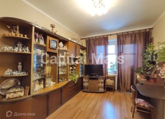 Продаю четырехкомнатную квартиру, 68.8 м2, Москва, Студенческая улица, 19к4, метро Студенческая