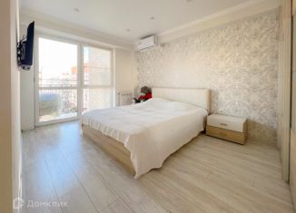 Продается 3-ком. квартира, 71.2 м2, посёлок городского типа Сириус, Урожайная улица, 71/1к6, ЖК Урожайный