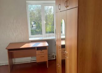 Продажа двухкомнатной квартиры, 40.5 м2, рабочий посёлок Октябрьский, Школьная улица, 4