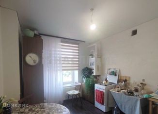 Продажа 1-ком. квартиры, 42 м2, Таганрог, улица Морозова, 20Б