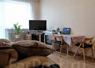 Продаю двухкомнатную квартиру, 43.1 м2, Артём, Черноморская улица, 14