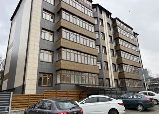 Продам трехкомнатную квартиру, 122 м2, Железноводск, улица Косякина, 49