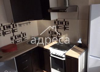 Сдам в аренду 1-комнатную квартиру, 30 м2, Новокуйбышевск, улица Карбышева, 6