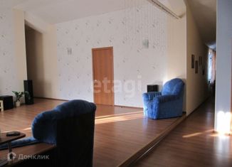 Продаю 4-ком. квартиру, 155 м2, Берёзовский, улица Исакова, 20