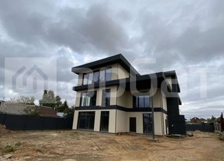 Продаю дом, 300 м2, Кострома, Центральный район, Тихая улица, 44