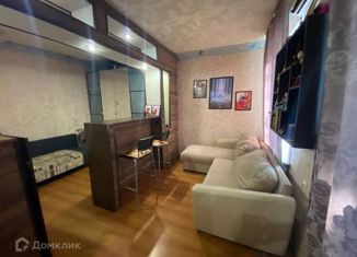 Продается 1-комнатная квартира, 31.2 м2, Новосибирск, Планировочная улица, 47