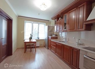 Продаю трехкомнатную квартиру, 81 м2, Тюмень, улица Николая Зелинского, 19, ЖК Семейный