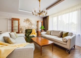 Продается 4-комнатная квартира, 172 м2, Москва, улица Спиридоновка, 18, улица Спиридоновка