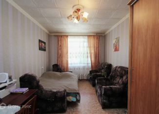 Продажа однокомнатной квартиры, 30 м2, Калужская область, улица Платова, 40