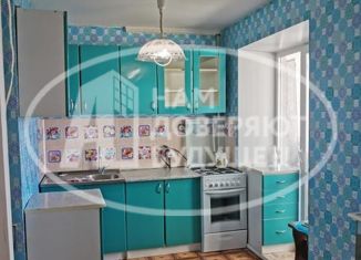 Четырехкомнатная квартира на продажу, 64.8 м2, Чусовой, улица Юности, 14