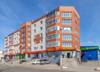 Продается 4-комнатная квартира, 139 м2, Карачев, улица Карла Маркса, 75