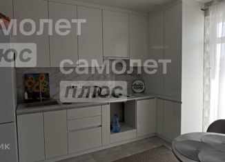 Продается 2-комнатная квартира, 60 м2, Батайск, Коммунистическая улица, 197Ак1