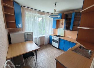 Сдаю в аренду 1-комнатную квартиру, 33.2 м2, Петергоф, улица Халтурина, 9