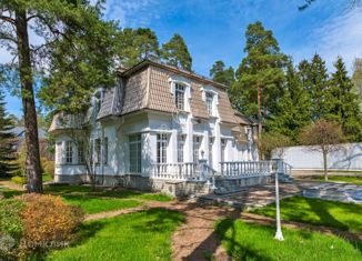 Дом на продажу, 2020 м2, село Жаворонки, улица Победы