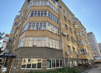 Продается трехкомнатная квартира, 96.9 м2, Киров, Казанская улица, 107, Первомайский район