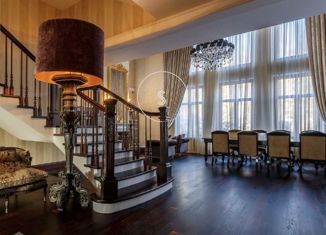 Продажа дома, 700 м2, деревня Переделки