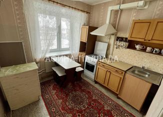 Продажа 1-комнатной квартиры, 34.2 м2, Тюменская область, улица Топчева, 1