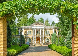 Продам дом, 670 м2, деревня Юрлово