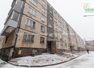 Продаю четырехкомнатную квартиру, 71.7 м2, Карелия, Комсомольский проспект, 13А