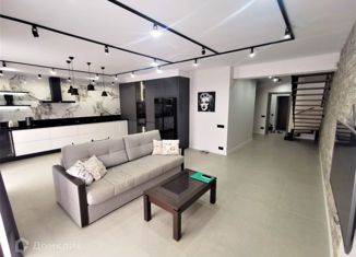 Продам 4-ком. квартиру, 147 м2, деревня Новолисиха, Чешский квартал, 8