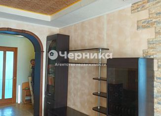 Продажа 3-комнатной квартиры, 67.5 м2, Новошахтинск, Молодёжная улица, 12