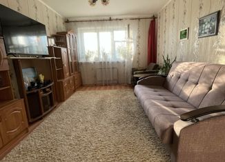 Продажа 3-комнатной квартиры, 70 м2, Екатеринбург, Походная улица, 63